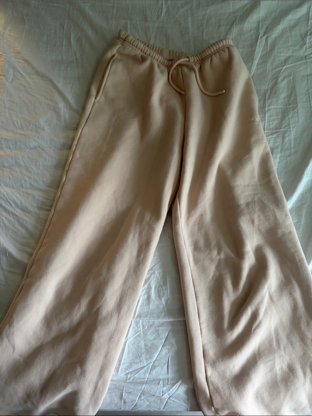 Aritzia Kids Cream Wide-Leg Drawstring Sweatpants